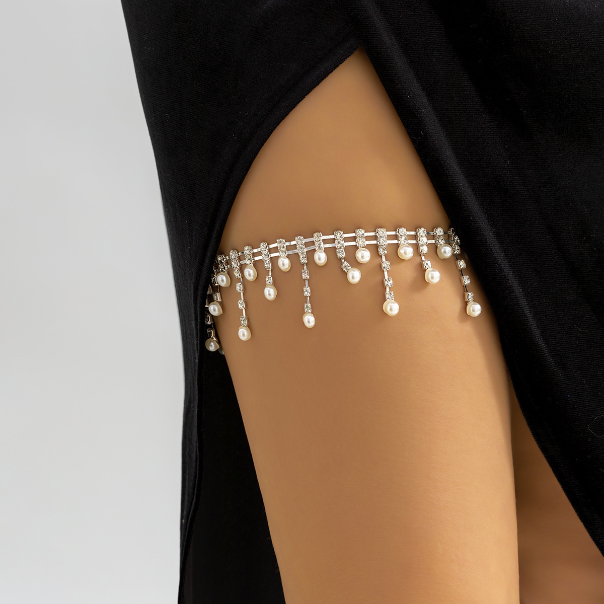 Beaded Pearl Leg Chain for Wom - Body Jewelry Thigh Chain 评论和价格