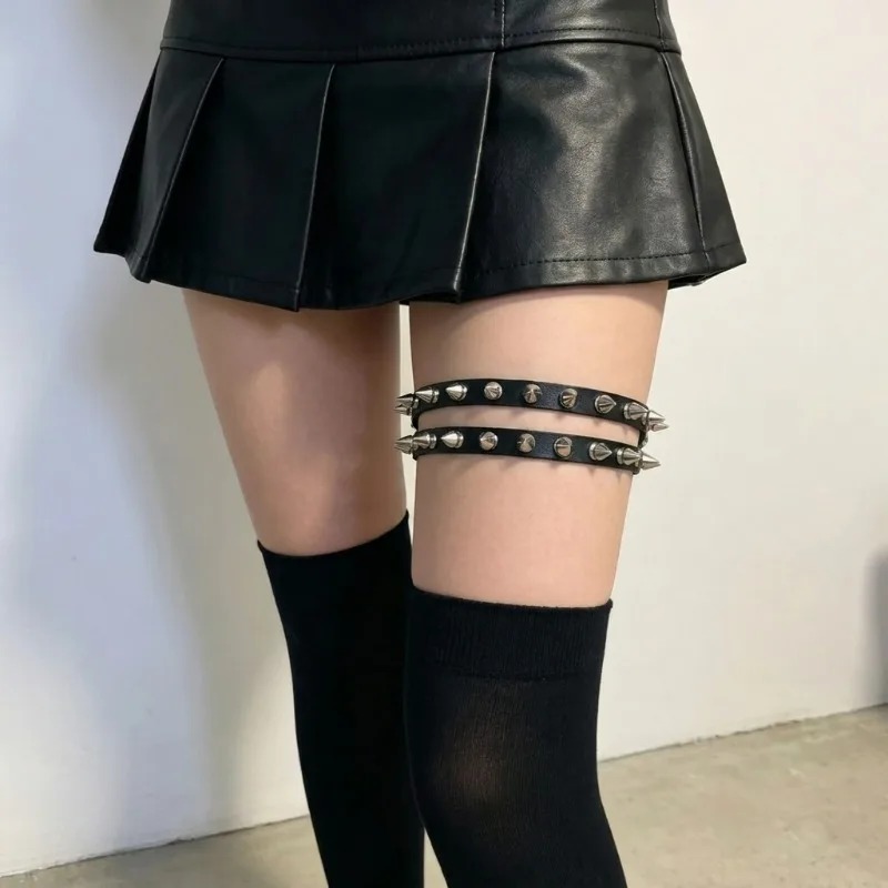 Double Row Cone Spike Leg Gart - Body Jewelry Thigh Chain 评论和价格